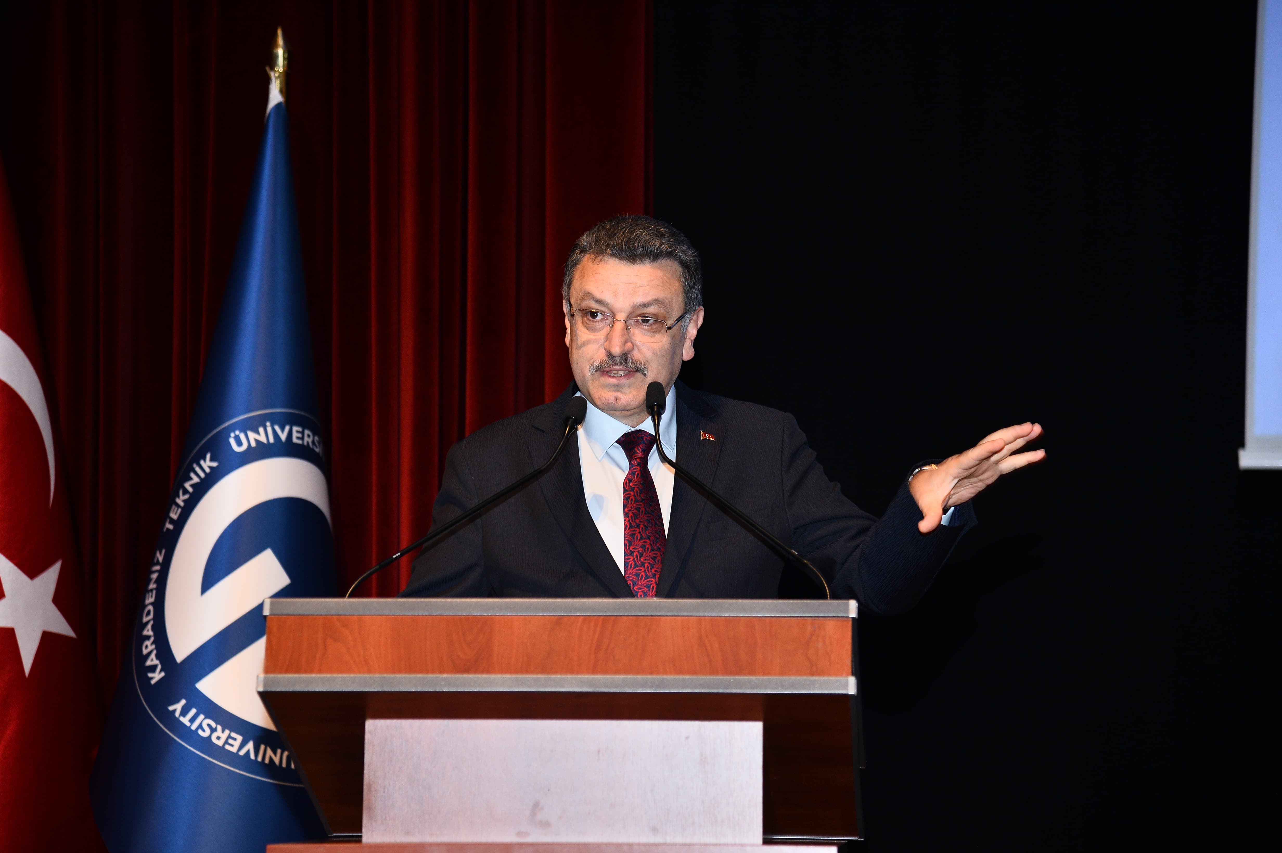 BAŞKAN GENÇ: DURSUN ALİ İNAN DOĞDUĞU TOPRAKLARA VEFASINI GÖSTERDİ